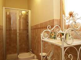 Villa With Private Pool in Piancastagnaio