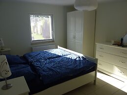 Modern Eingerichtetes Ferienhaus in Strandnahe
