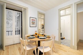 Lisbon's Heartbeat Your Premier Address
