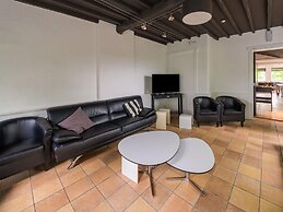 Spacious Villa Near Barvaux