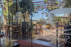 The Vinetea Hotel