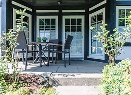 Felsberg Modern Retreat