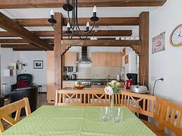 Felsberg Modern Retreat