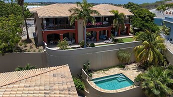 Spanish Water Apartments - Garden View