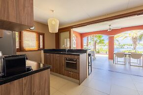 Spanish Water Apartments - Terrace