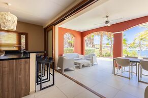 Spanish Water Apartments - Terrace