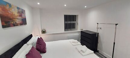 Modern 2 Bedroom Apartments - Camberley