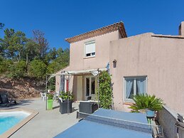 Villa in Vidauban With Pool and BBQ Terrace