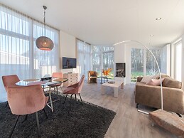 Cozy Zeeland Getaway Spot