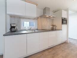 Cozy Zeeland Getaway Spot