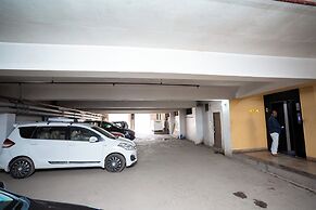 RADIANCE COURTYARD