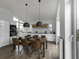 Modern Wemeldinge Holiday Home for 6