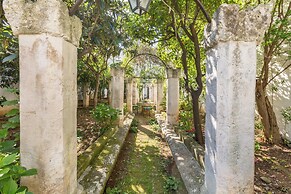 3906 Corte Degli Aranci by Barbarhouse