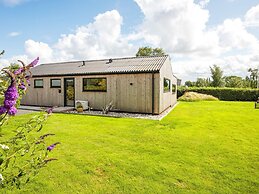 8 Person Holiday Home in Hejls