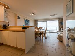 Apartment in Zeedijk With Sea View