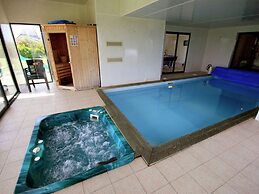 Scenic Villa in Moelan sur mer With Sauna