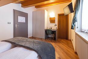 Kyrr Smart Mountain Retreat
