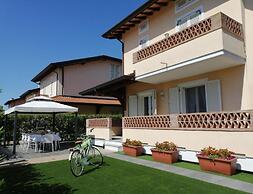 Nice Villa in Caorle With Balcony