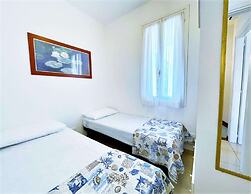 Nice Villa in Caorle With Balcony