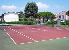 Nice Villa in Caorle With Balcony
