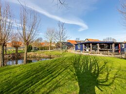 Romantic Holiday Home With Garden