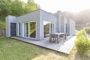 Luxusbungalow im Campingpark