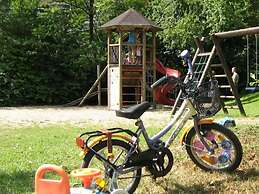 Luxusbungalow im Campingpark