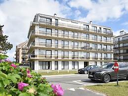 Stylish Stay in De Haan