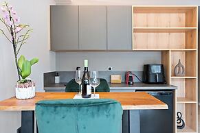 Ennea Muses Rooms & Suites
