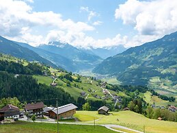 Chalet in Gattererberg Near Ski Slopes
