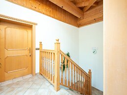 Chalet in Gattererberg Near Ski Slopes