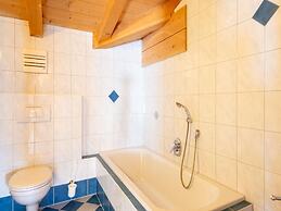 Chalet in Gattererberg Near Ski Slopes