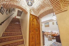 Riad Ikalimo 1