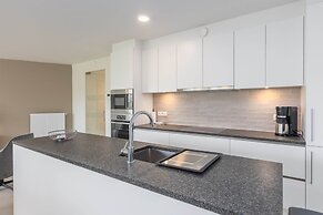 Corner Apartment in the Center With 3 Bedrooms