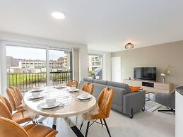 Corner Apartment in the Center With 3 Bedrooms