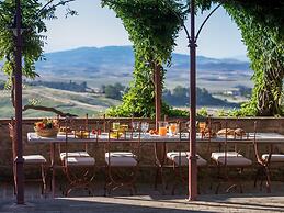 Peccioli Villa Retreat