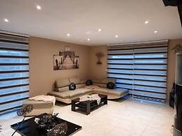 Luxury Villa With Swimming Pool