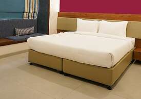 Shilton Dee Cee