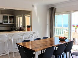 Villa With Heated Pool