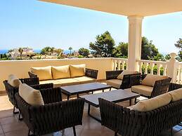 Villa With Heated Pool