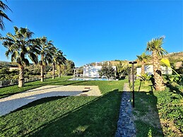 Holiday Home in Leonforte With Private Pool