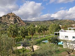 Holiday Home in Leonforte With Private Pool