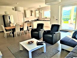 Holiday Home in Leonforte With Private Pool