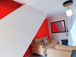 Apartment Sleeps 2 With Queen Bed