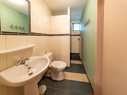 Spacious Group Stay in Wanne