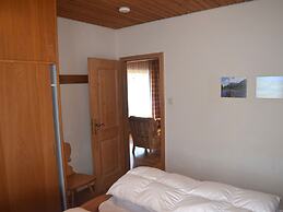 Comfort With Garden Views