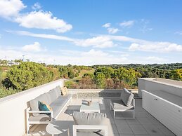 Luxury Villa Near Las Colinas