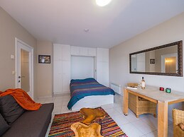 Cozy Studio With Terrace and sea View