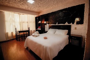 KW HOTEL