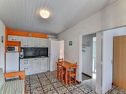 Holiday Home With Pool in Saint-savinien
